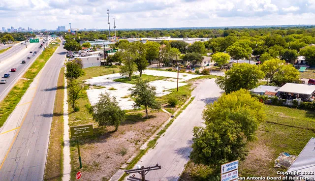 903 Leahy St San Antonio, TX 78221
