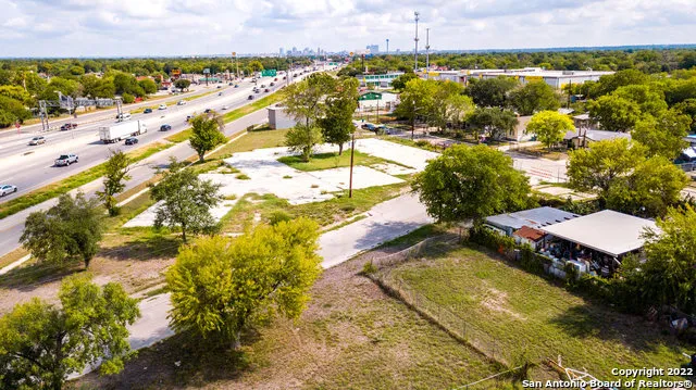 903 Leahy St San Antonio, TX 78221