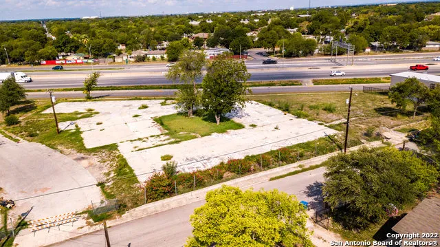 903 Leahy St San Antonio, TX 78221