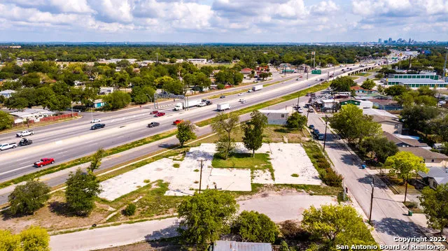 903 Leahy St San Antonio, TX 78221