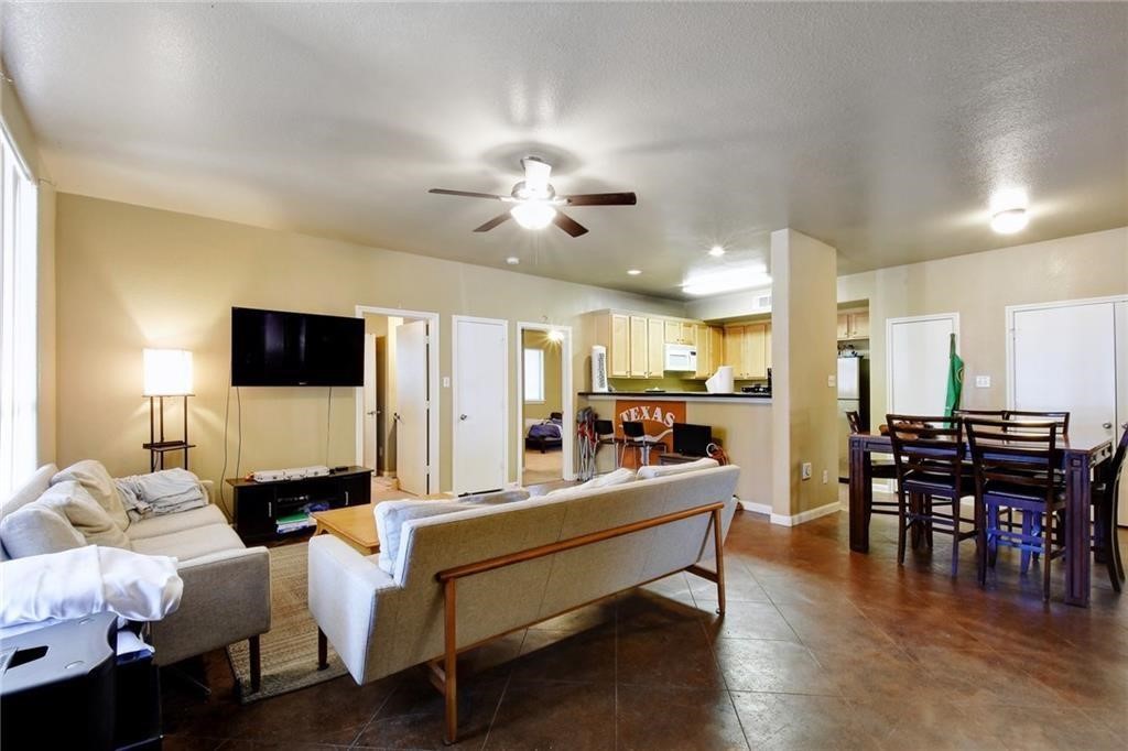 2606 Salado Street #302 Austin, TX 78705