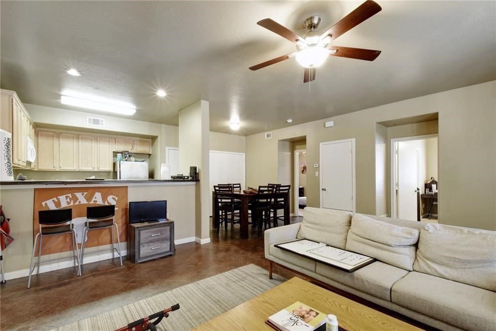2606 Salado Street #302 Austin, TX 78705