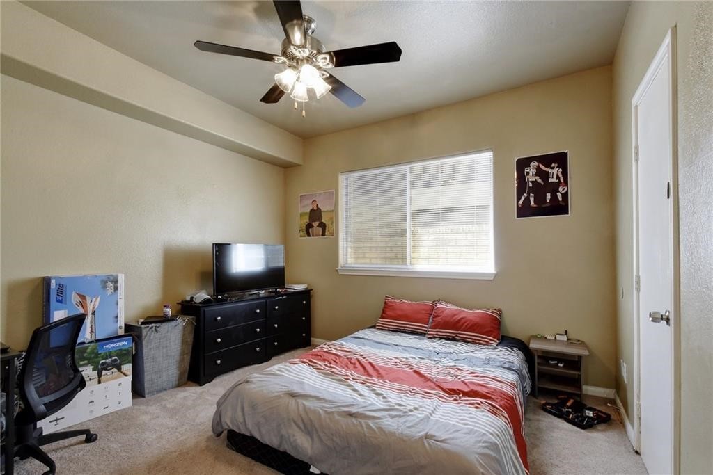 2606 Salado Street #302 Austin, TX 78705