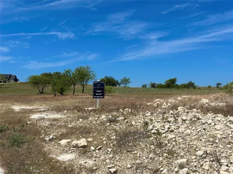 3027 Winding Creek Trail
