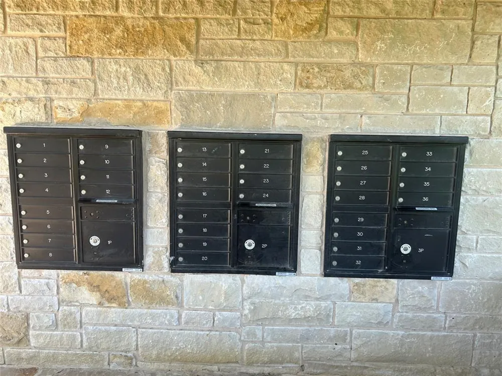 2000 Hidden Bluff Drive Aledo, TX 76008