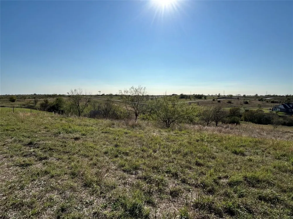 2010 Hidden Bluff Drive Aledo, TX 76008