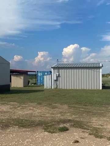 2565 County Road 617 Hamilton, TX 76531