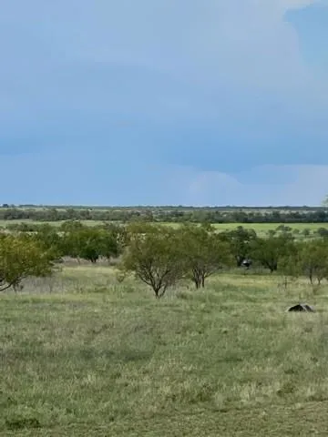 2565 County Road 617 Hamilton, TX 76531