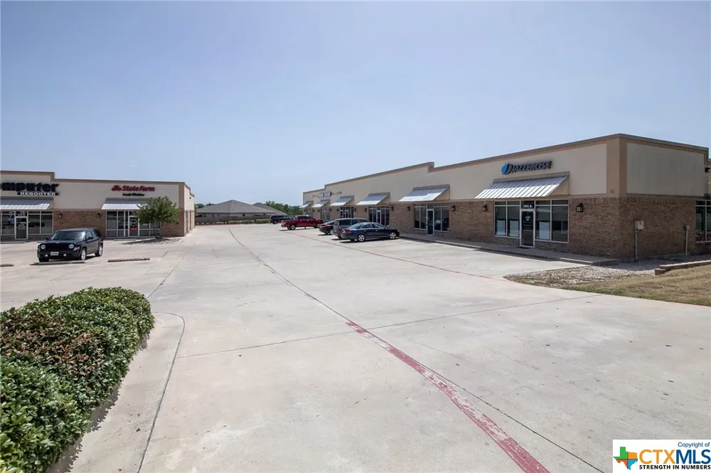 1900 E Elms Road #202 Killeen, TX 76542