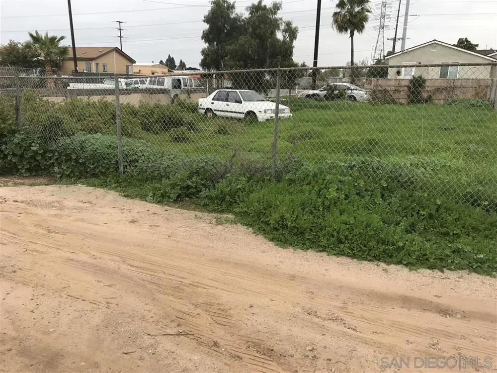 Banner Ave Chula Vista, CA 91911