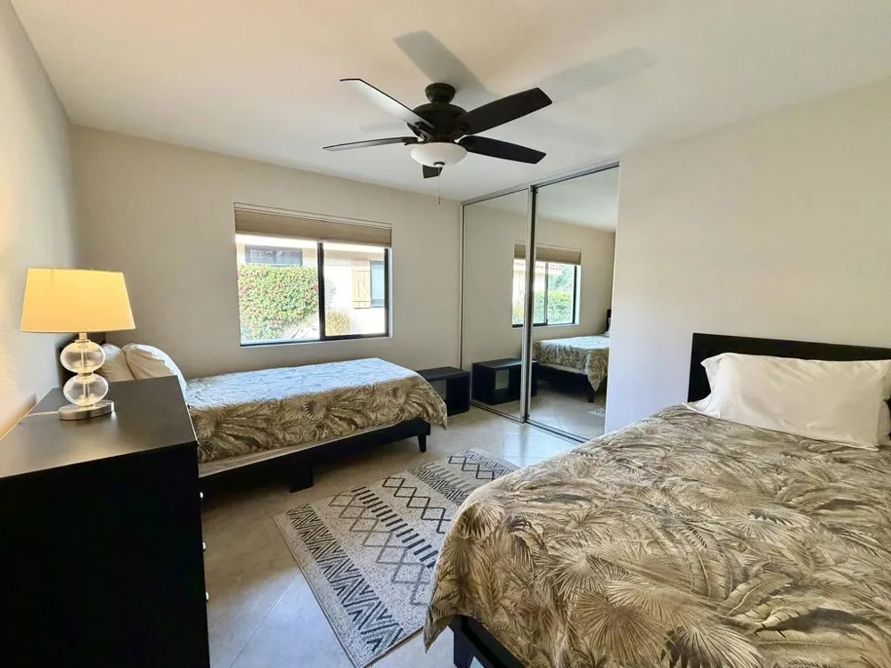 254 Santa Barbara Circle Palm Desert, CA 92260