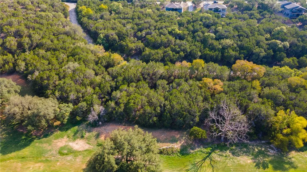 21002 Stone Cliff Drive Lago Vista, TX 78645