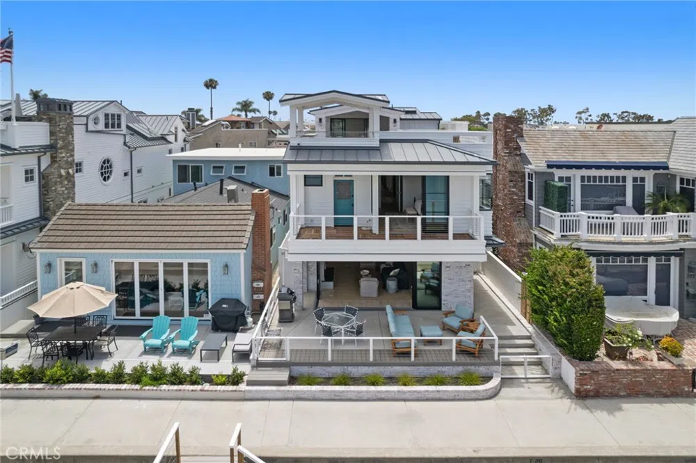 225 E Bay Front Newport Beach, CA 92662
