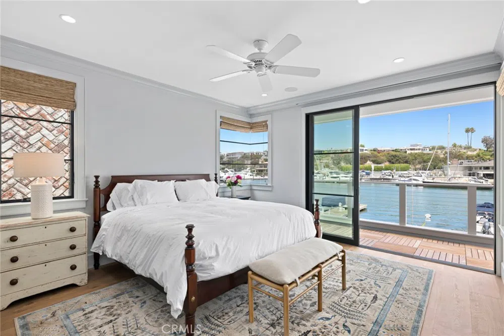 225 E Bay Front Newport Beach, CA 92662
