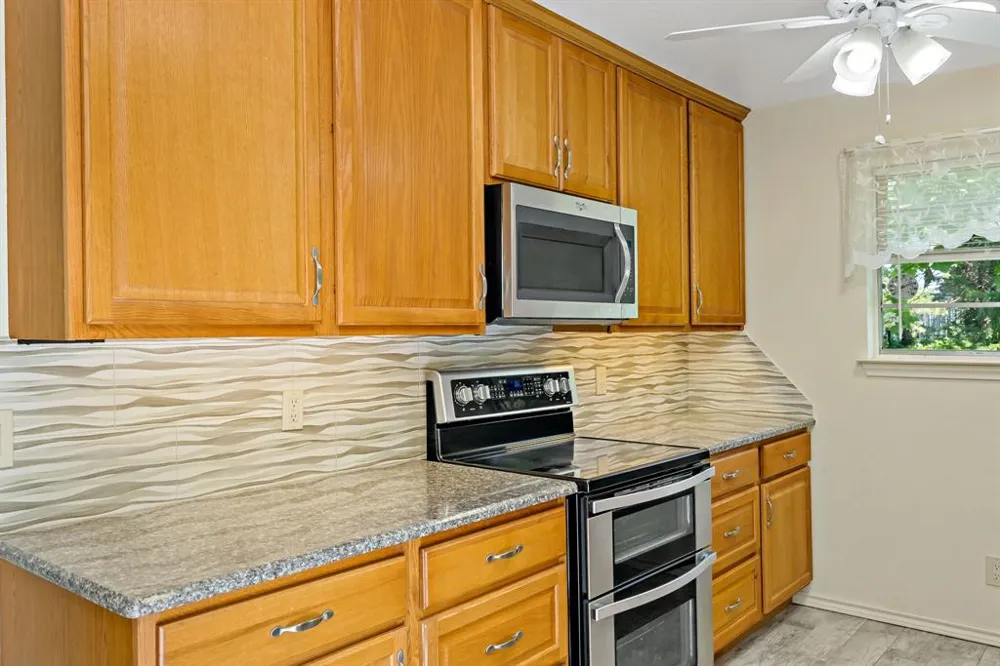 150 County Road 35980 Arthur City, TX 75411