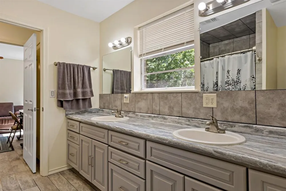 150 County Road 35980 Arthur City, TX 75411