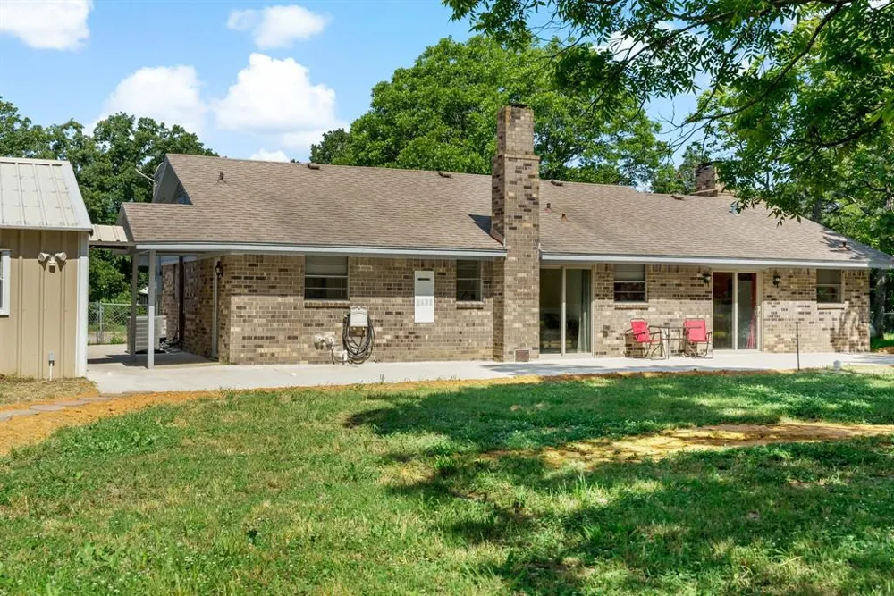 150 County Road 35980 Arthur City, TX 75411