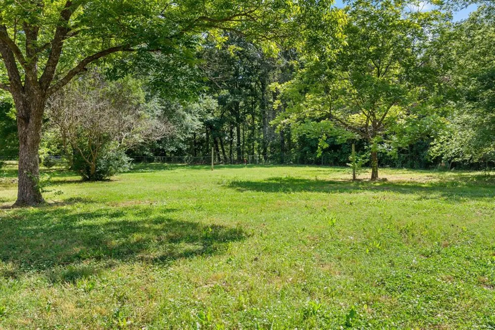 150 County Road 35980 Arthur City, TX 75411