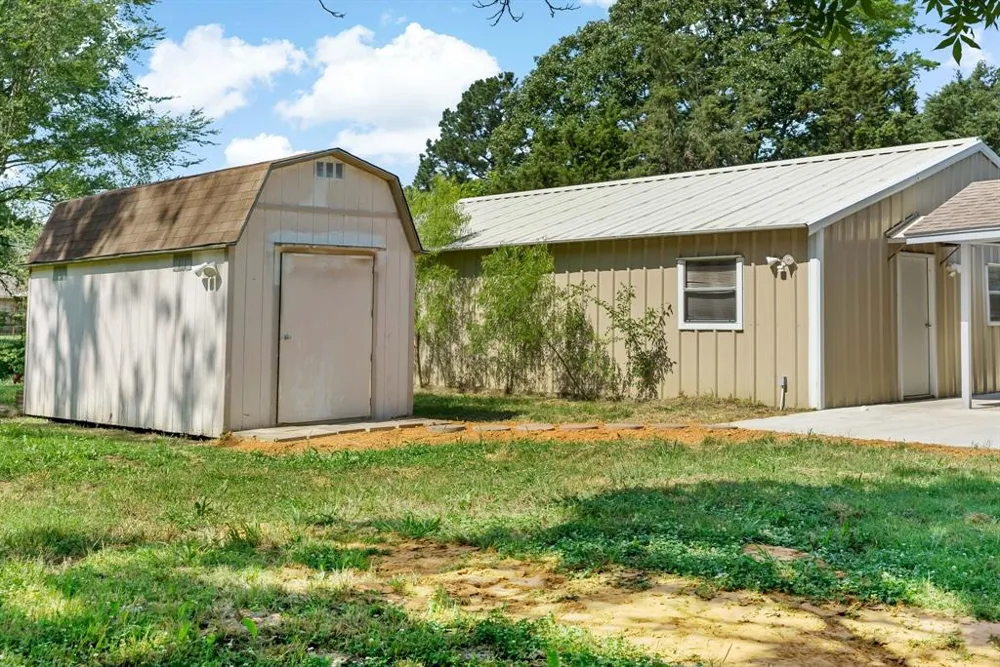 150 County Road 35980 Arthur City, TX 75411