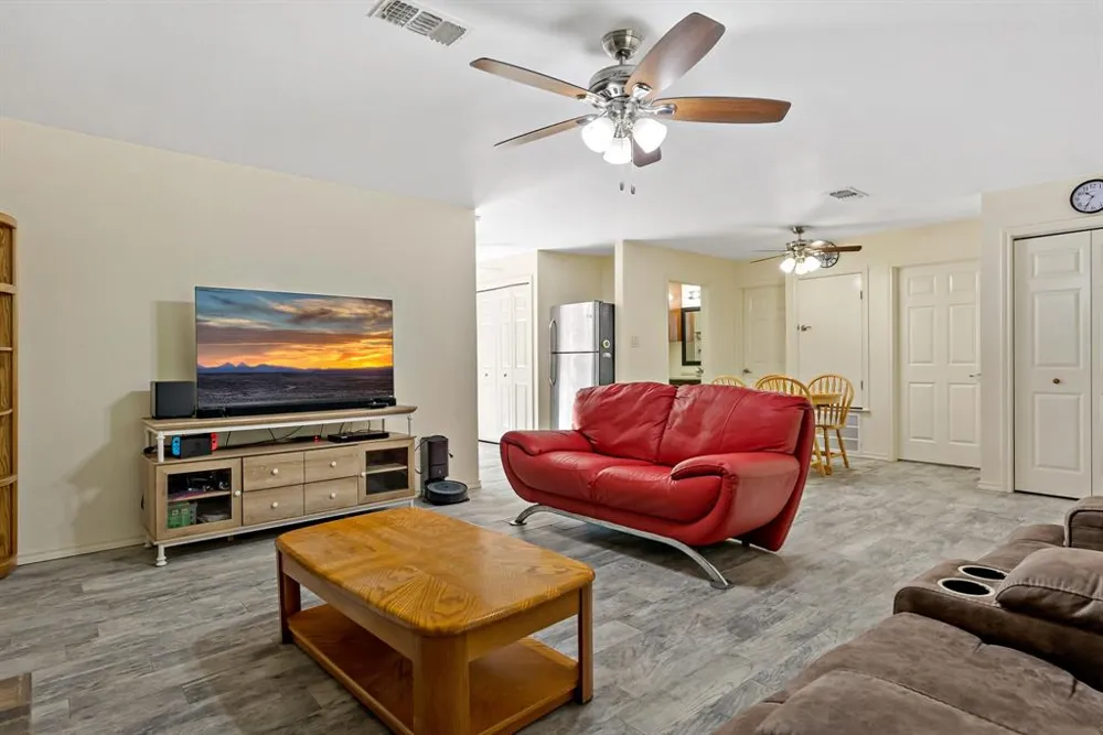 150 County Road 35980 Arthur City, TX 75411