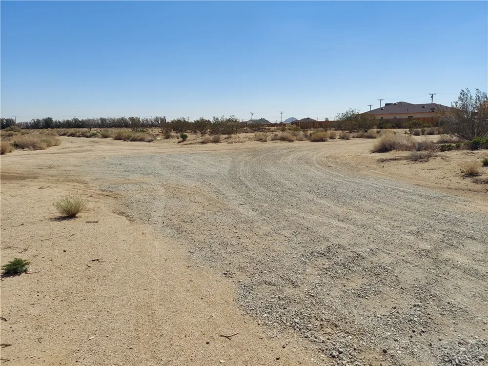 Clover Dr #1 California City, CA 93505