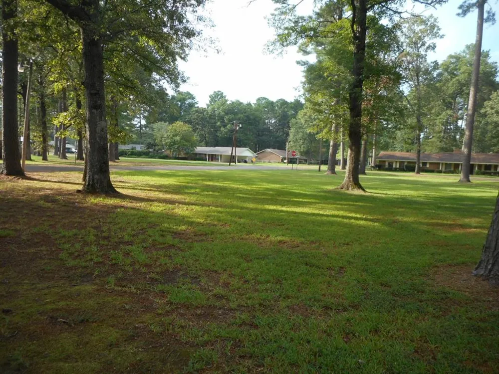 900 Machen Drive Springhill, LA 71075