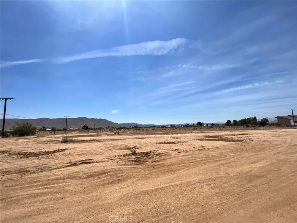 Viento Road Apple Valley, CA 92308
