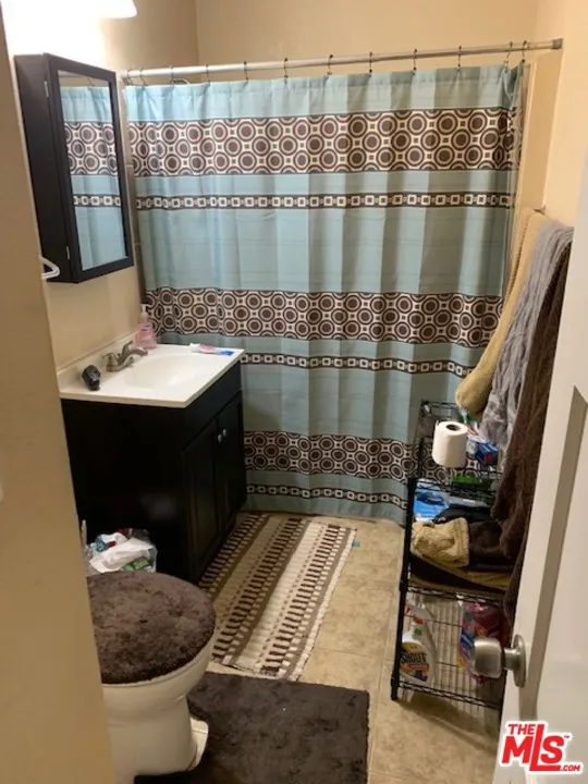 44606 Date Avenue Lancaster, CA 93534