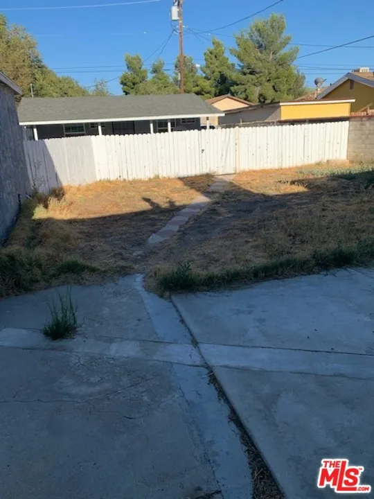 44606 Date Avenue Lancaster, CA 93534