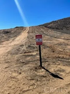 Ellis Avenue Perris, CA 92570