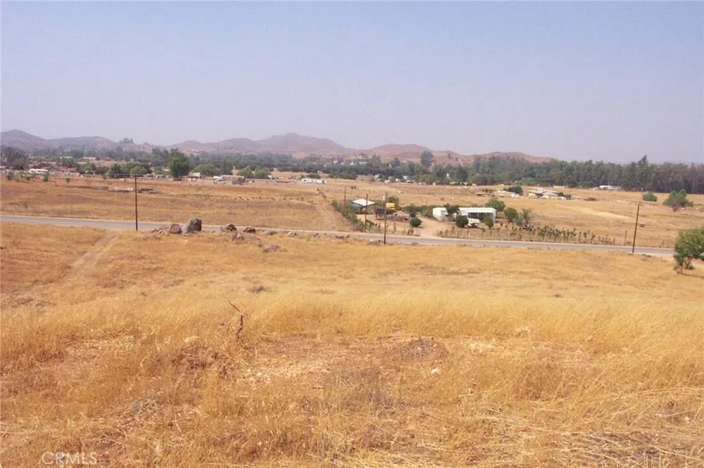 Ellis Avenue Perris, CA 92570