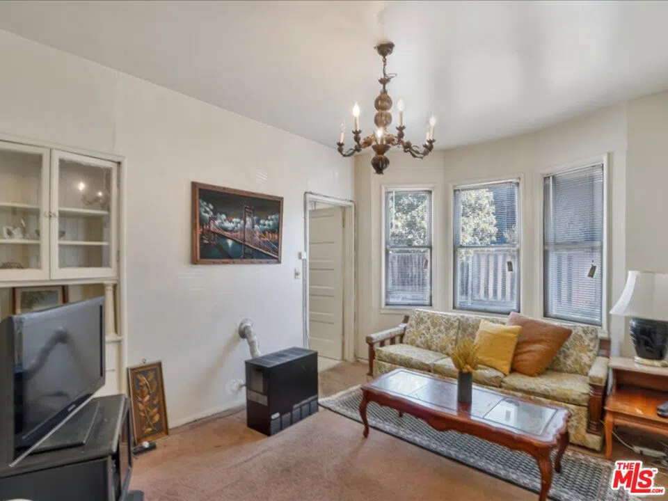 2057 Emerson Street Berkeley, CA 94703