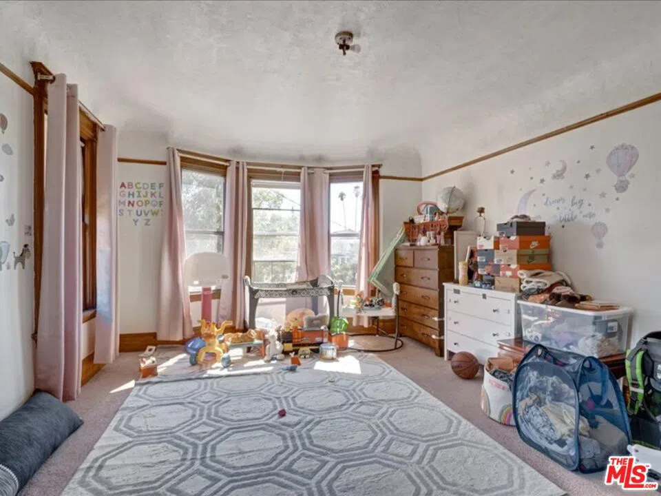 2057 Emerson Street Berkeley, CA 94703
