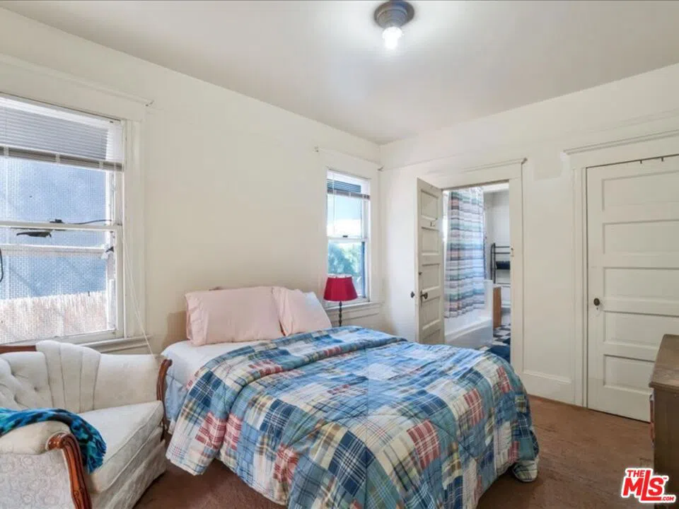 2057 Emerson Street Berkeley, CA 94703