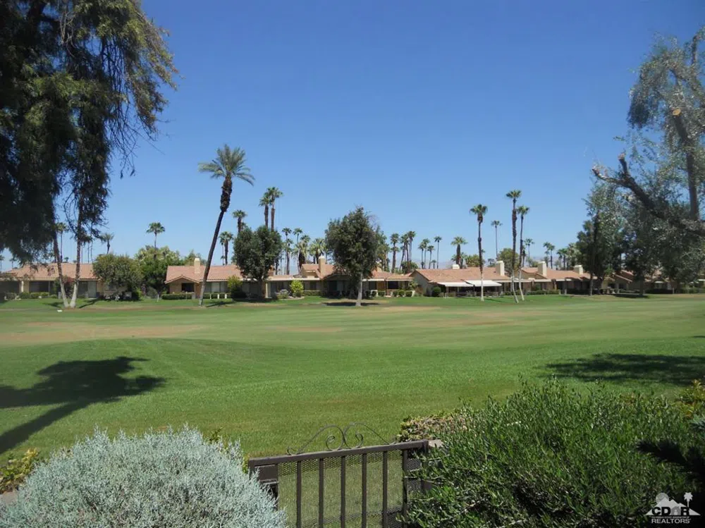 314 Gran Via Palm Desert, CA 92260