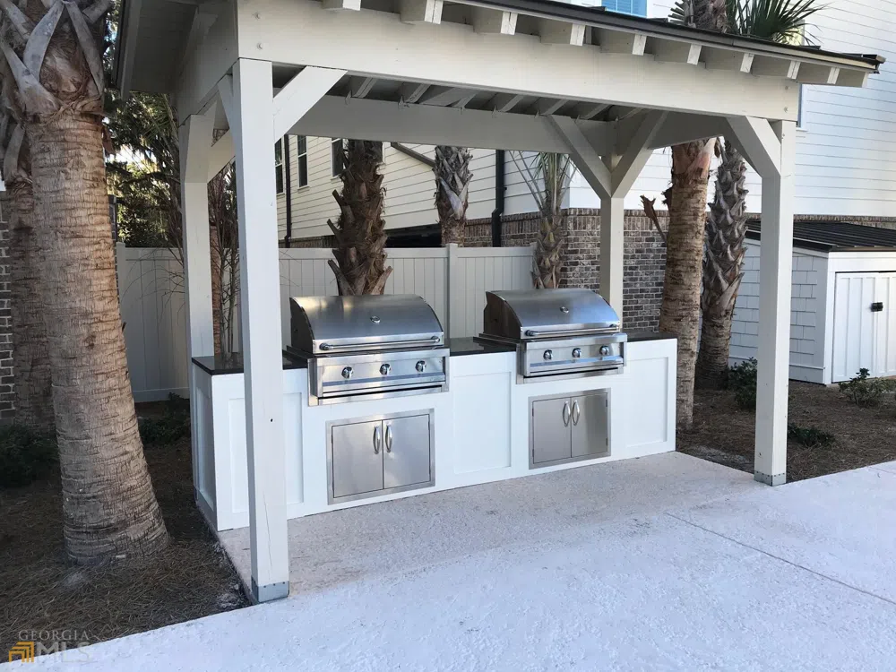 111 Gascoigne AVE St. Simons, GA 31522
