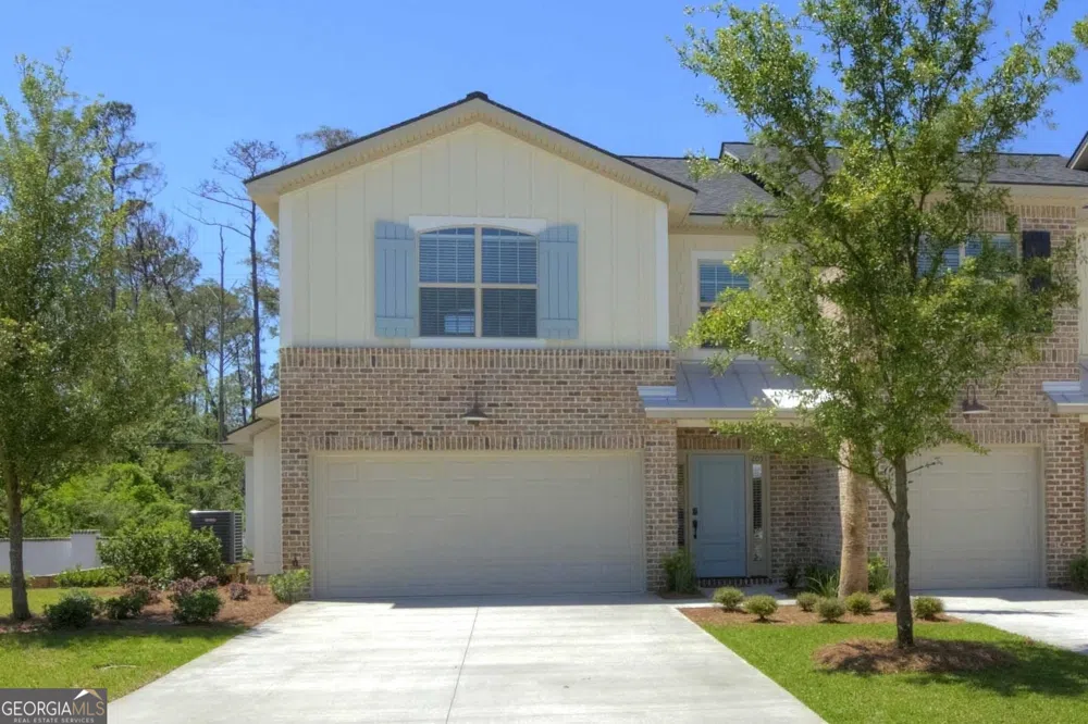 205 Mariners CIR St. Simons, GA 31522
