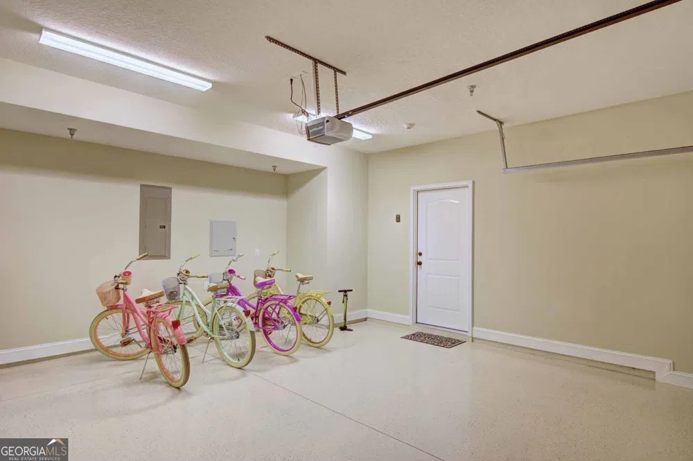 205 Mariners CIR St. Simons, GA 31522