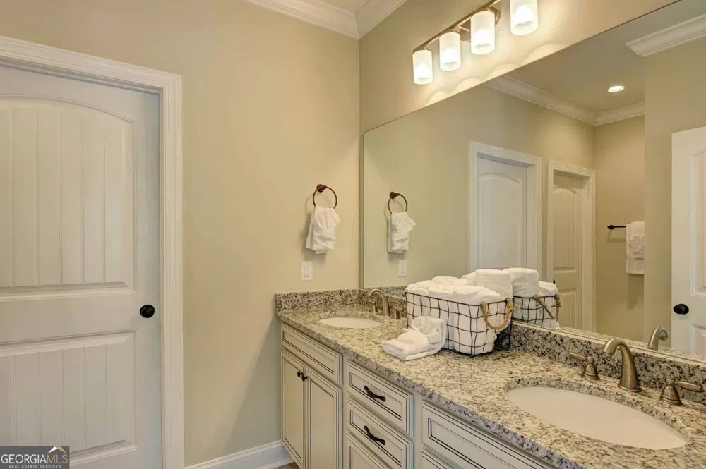 205 Mariners CIR St. Simons, GA 31522