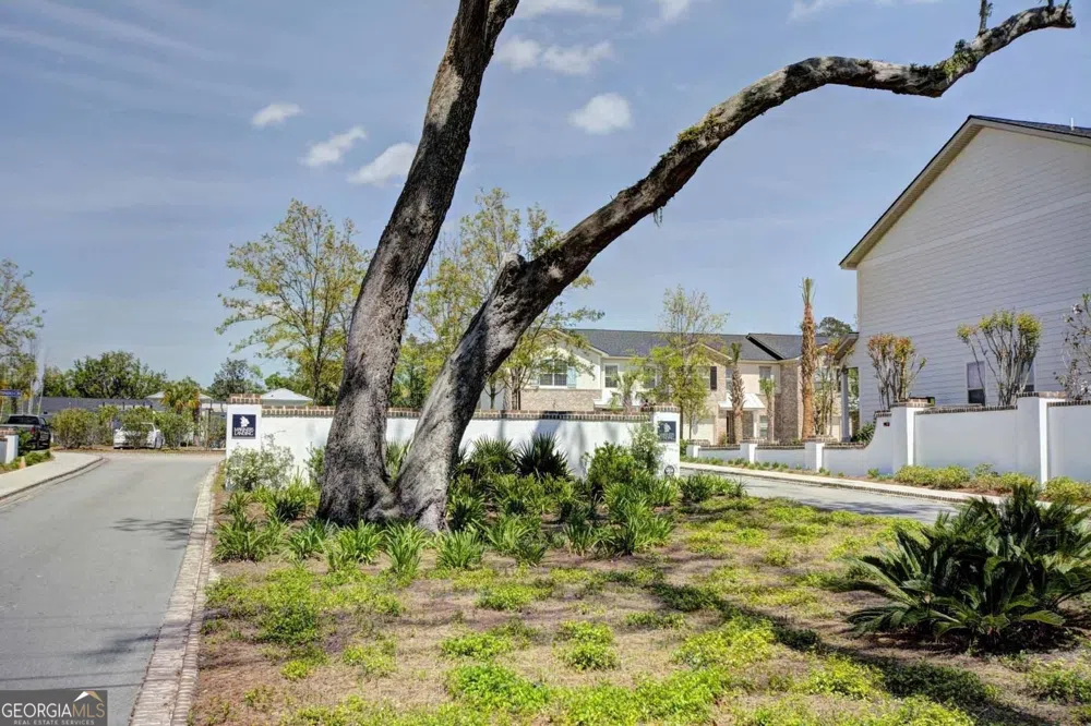 205 Mariners CIR St. Simons, GA 31522
