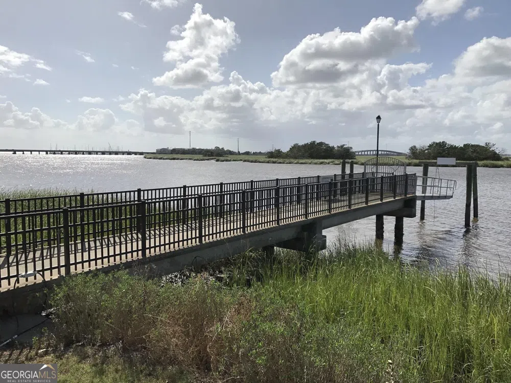 205 Mariners CIR St. Simons, GA 31522