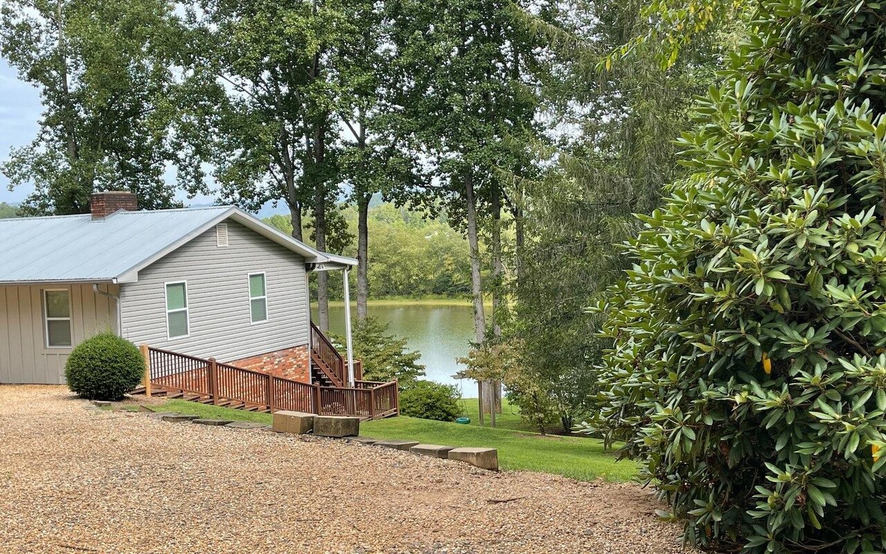 LOT 27 Sneaking Creek DR Hayesville, NC 28904