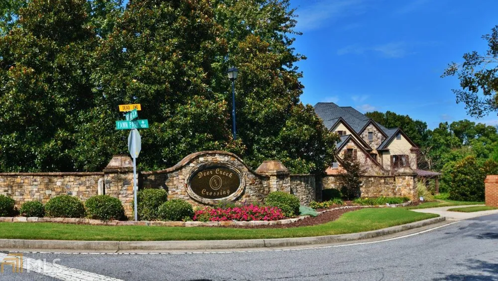 4562B Fawn PATH Gainesville, GA 30506