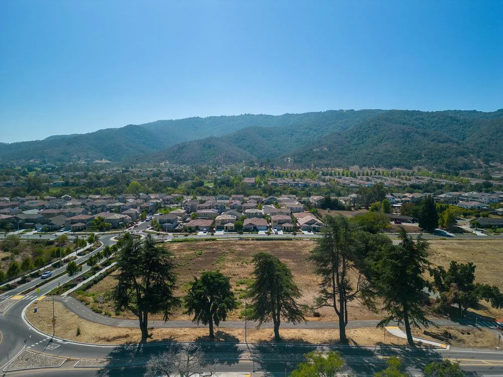 Hecker Pass Gilroy, CA 95020