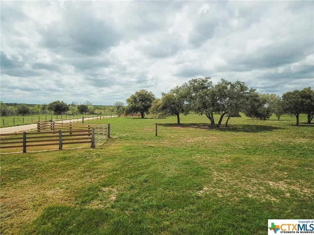 12211 FM 531 #Tract 7 Hallettsville, TX 77964