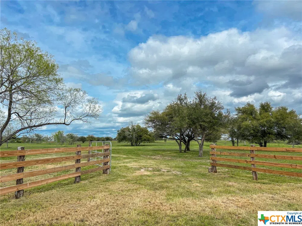 12211 Fm 531 #Lot 2