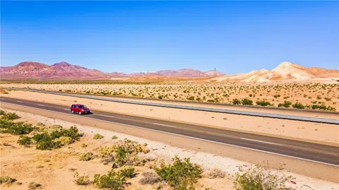 17 Yermo Road