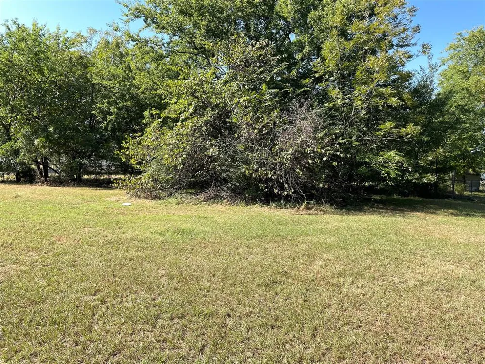 Lynch Street Como, TX 75431