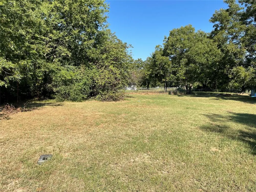 Lynch Street Como, TX 75431