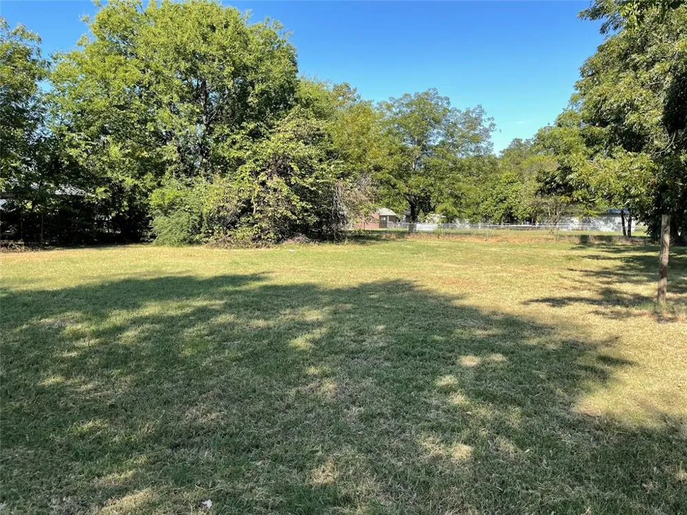 Lynch Street Como, TX 75431